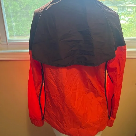 Nike Sportswear Windbreaker - Picture 2 of 11